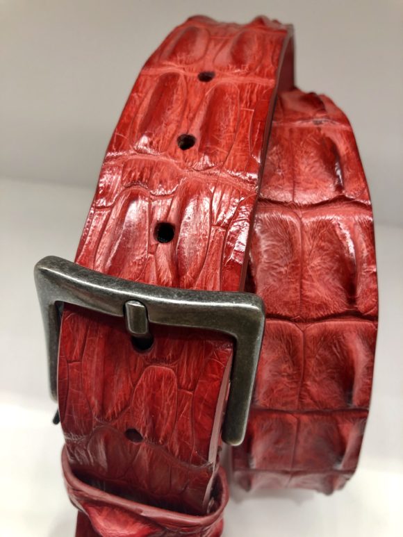 Ceinture en cuir de crocodile Rouge - Post & Co