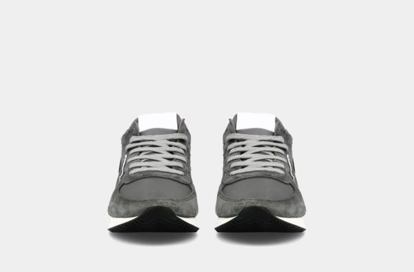 baskets philippe model daim gris